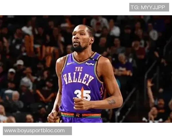 杜兰特末节爆发独揽16分全场贡献32分9篮板5失误助球队逆转胜利