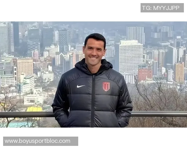 周定洋告别成都感慨万千称这是人生中最艰难的决定